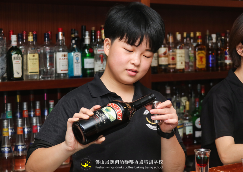 如何節約酒吧成本？